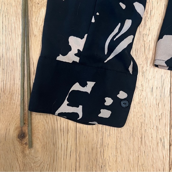 DYNAMITE | Deep V-Neck Blouse - Picture 8 of 16